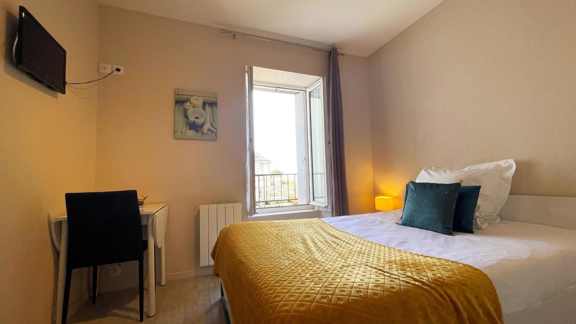Hotel Des Quatre Saisons Guérande Esterno foto